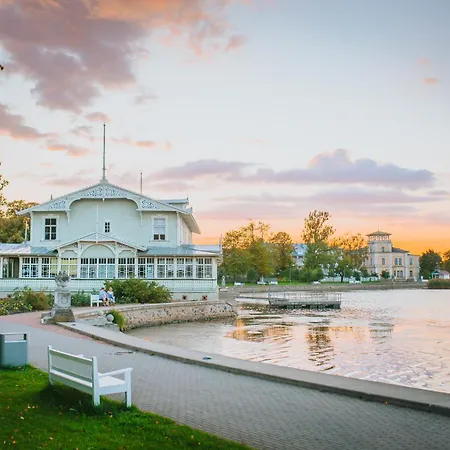 Tiny Marienholm Villa *