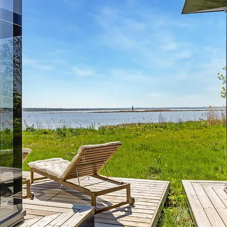 Tiny Marienholm Villa Haapsalu